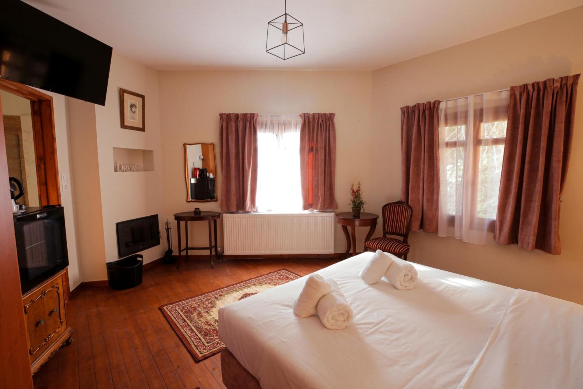 Aurora-Inn Makrinítsa Екстериор снимка